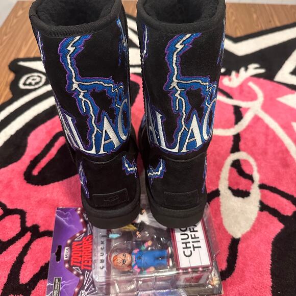 UGG Classic Short Boot x Palace Lightning - Black - Size 10 - Used - Picture 7 of 11